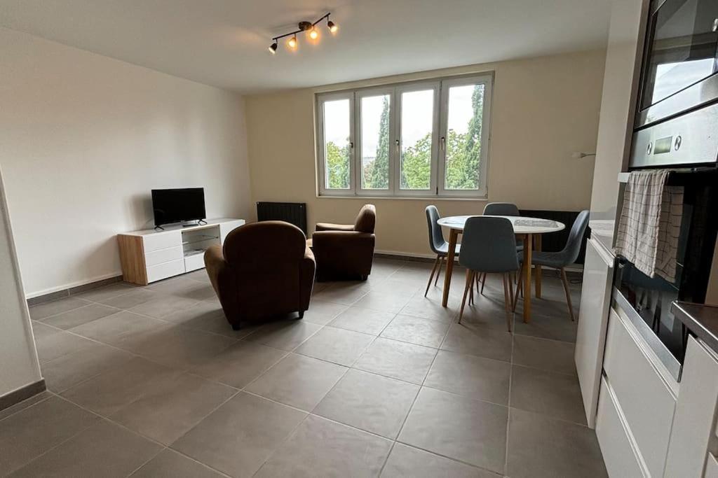 T2 Calme Et Lumineux Proche Gare Apartment Arras Exterior photo